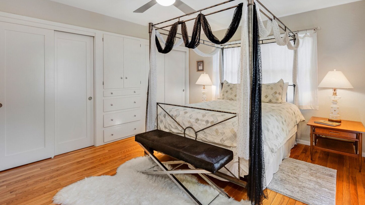 Photo of Bedroom in Murphys