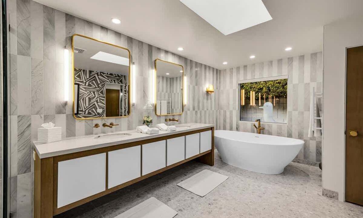 Photo of Bathroom in Old Las Palmas
