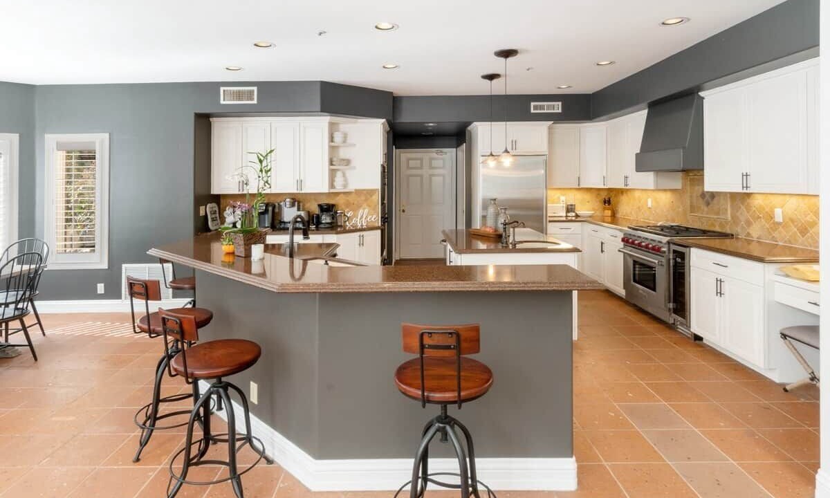 Photo of Kitchen in Vista