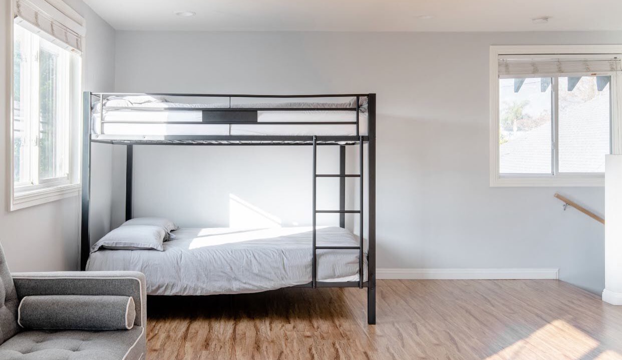 Photo of Bedroom in Mid Central