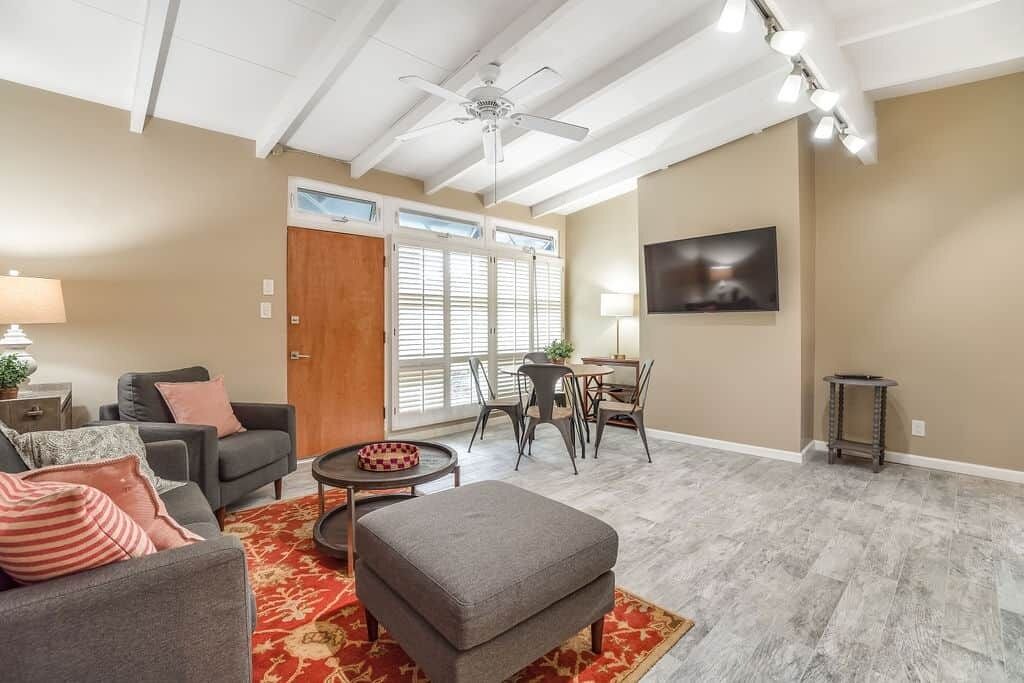 Photo of Livingroom in South Redondo