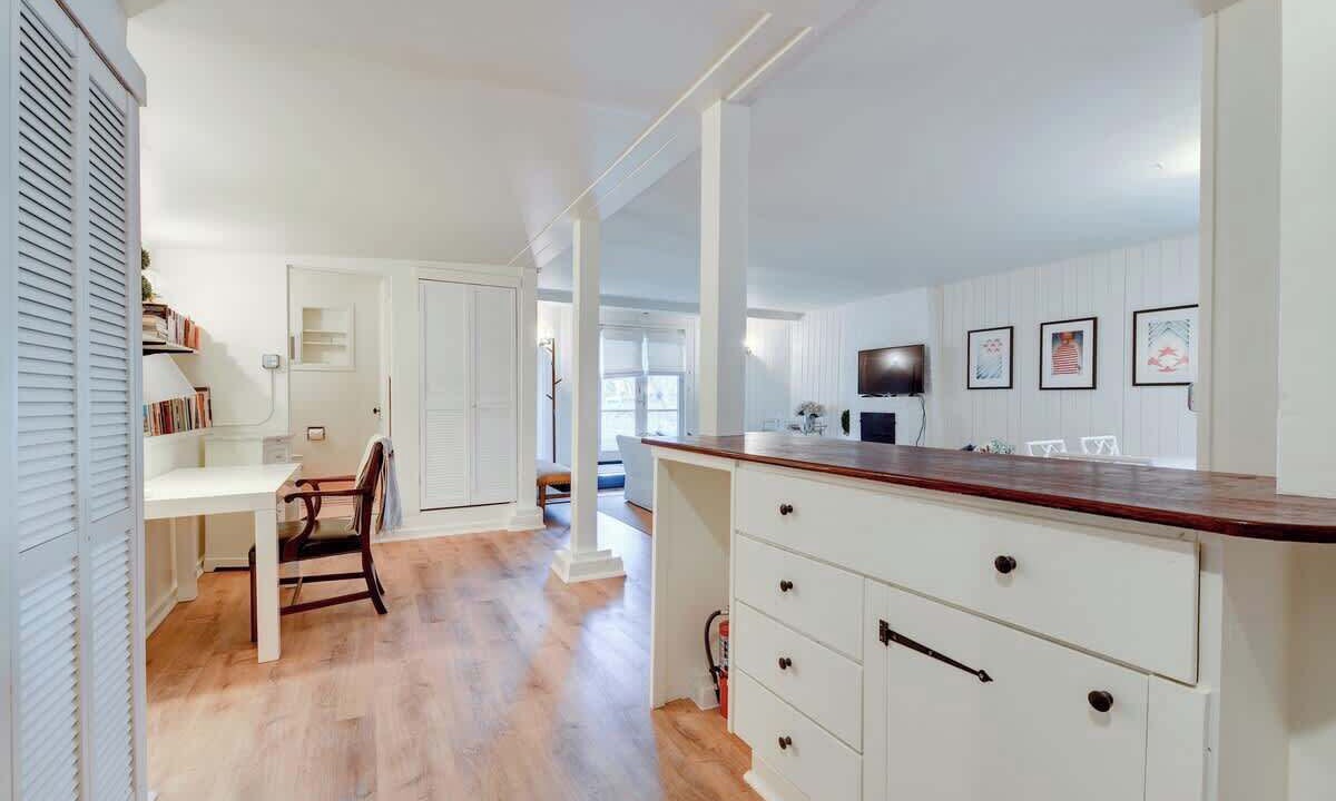 Photo of Others in Pacific Heights