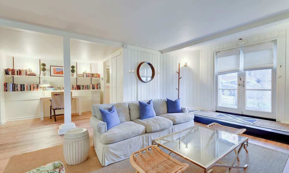 Photo of Bedroom in Pacific Heights