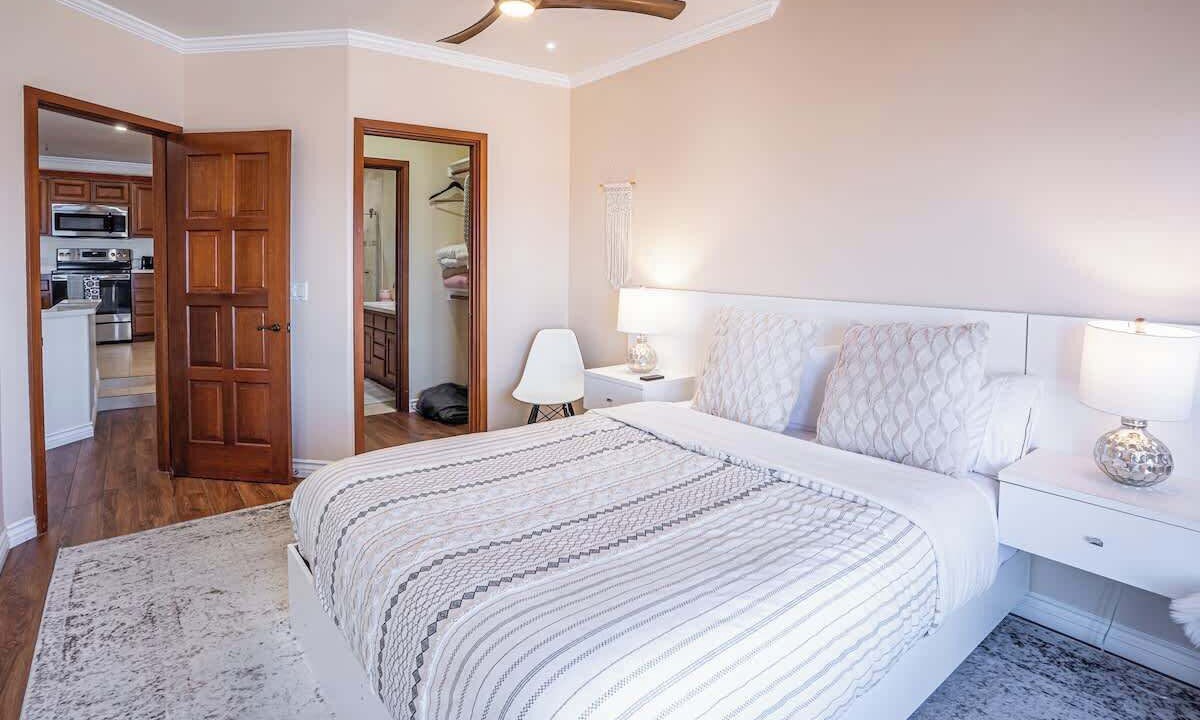 Photo of Bedroom in Avalon