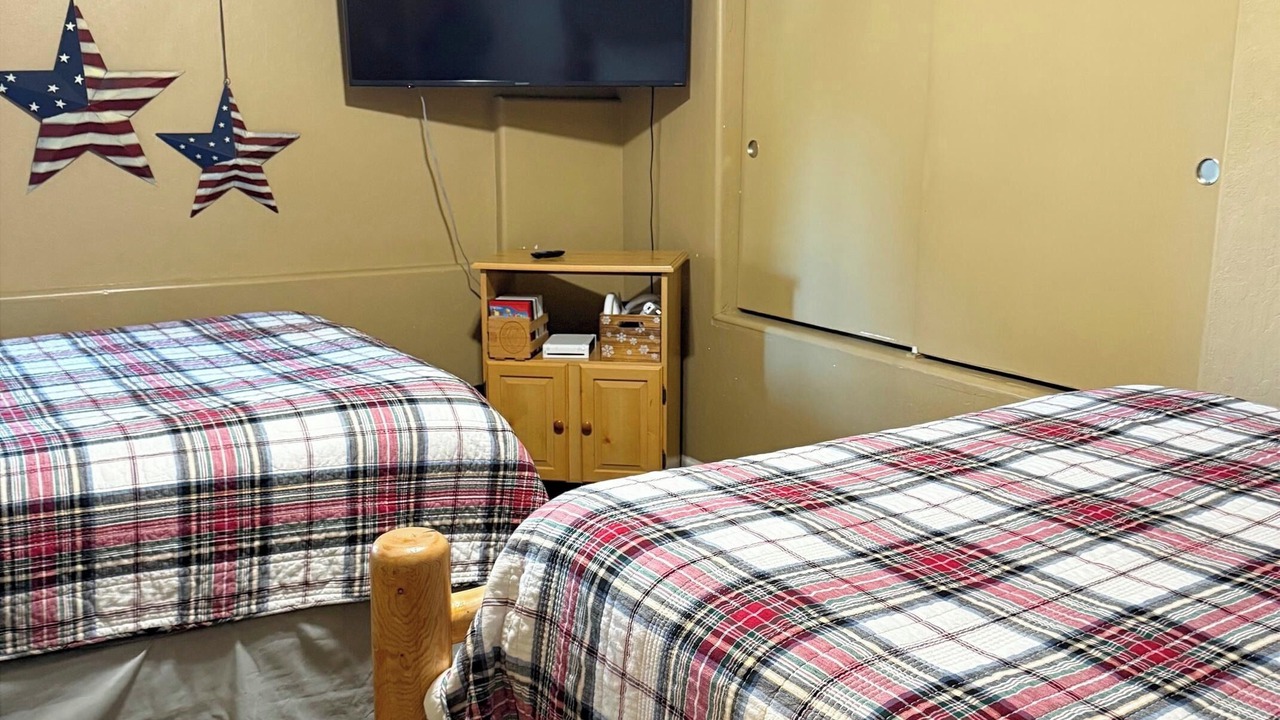 Photo of Bedroom in Tahoe Village