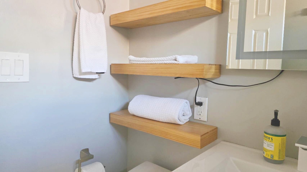 Photo of Bathroom in Mountain View