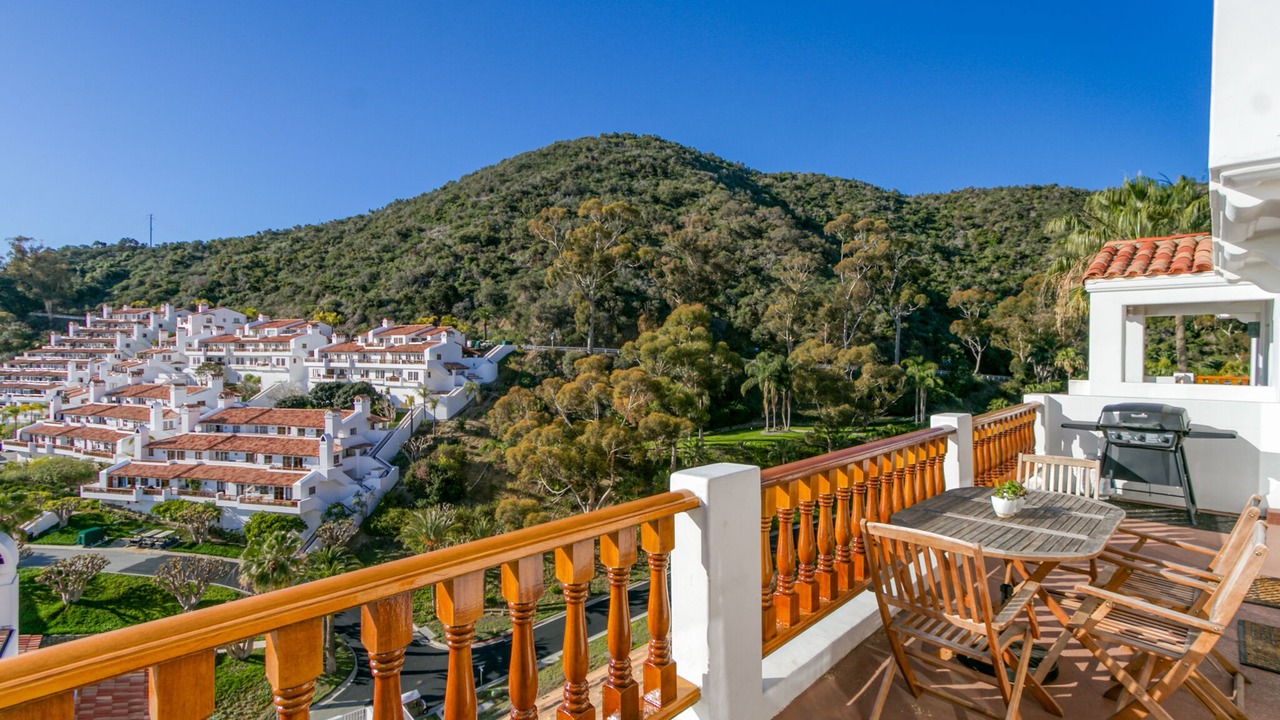 Photo of Patio Balcony in Avalon