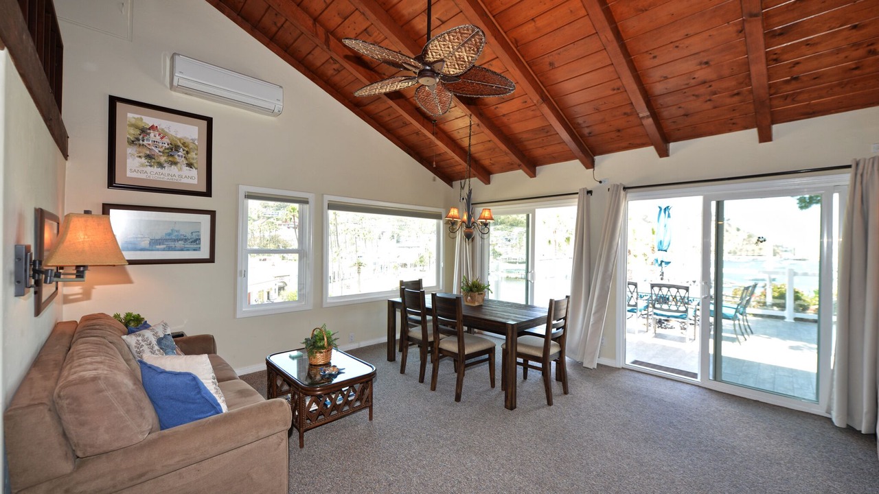 Photo of Patio Balcony in Avalon