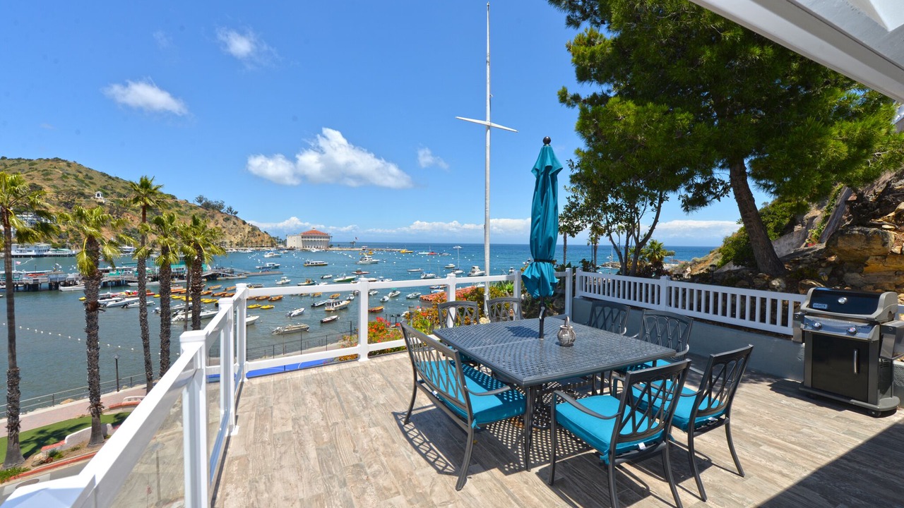 Photo of Patio Balcony in Avalon
