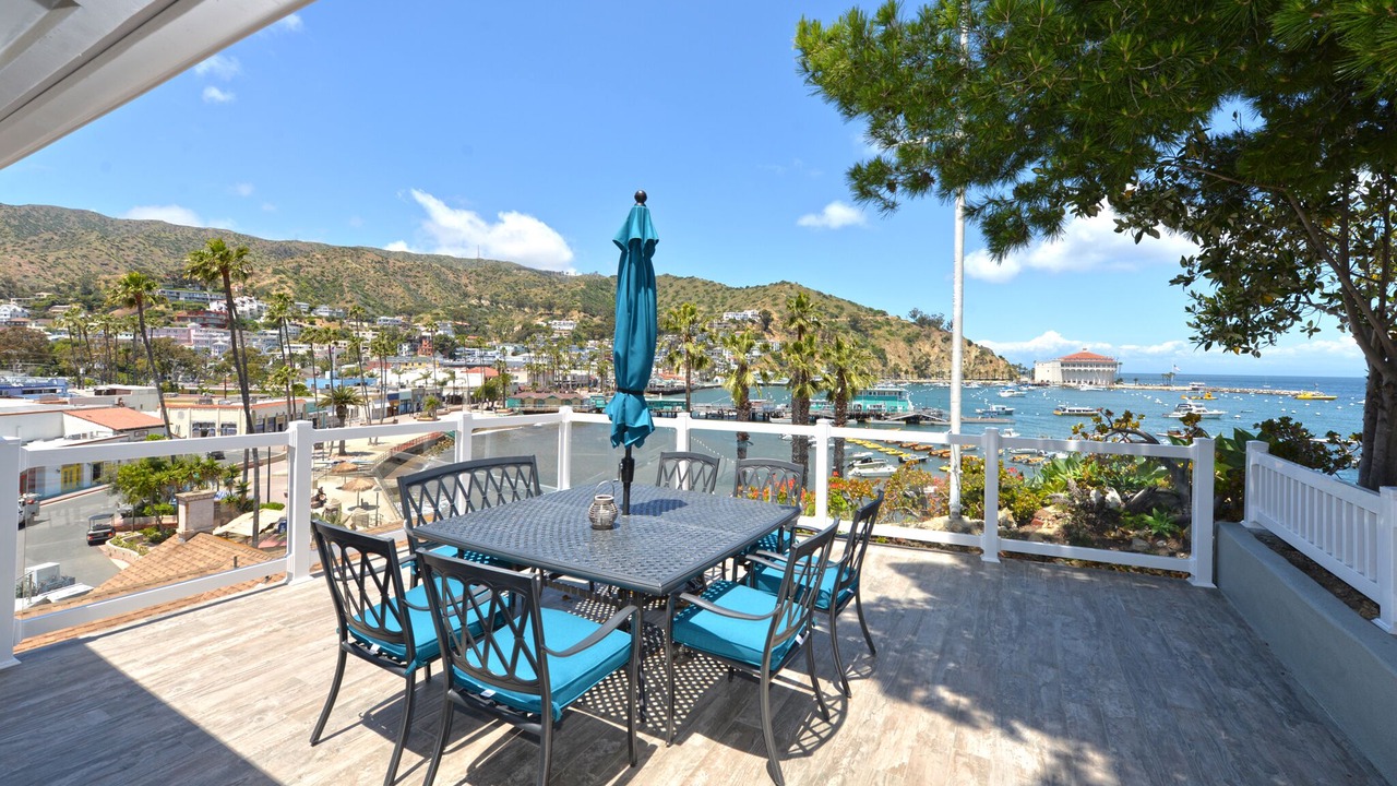 Photo of Patio Balcony in Avalon