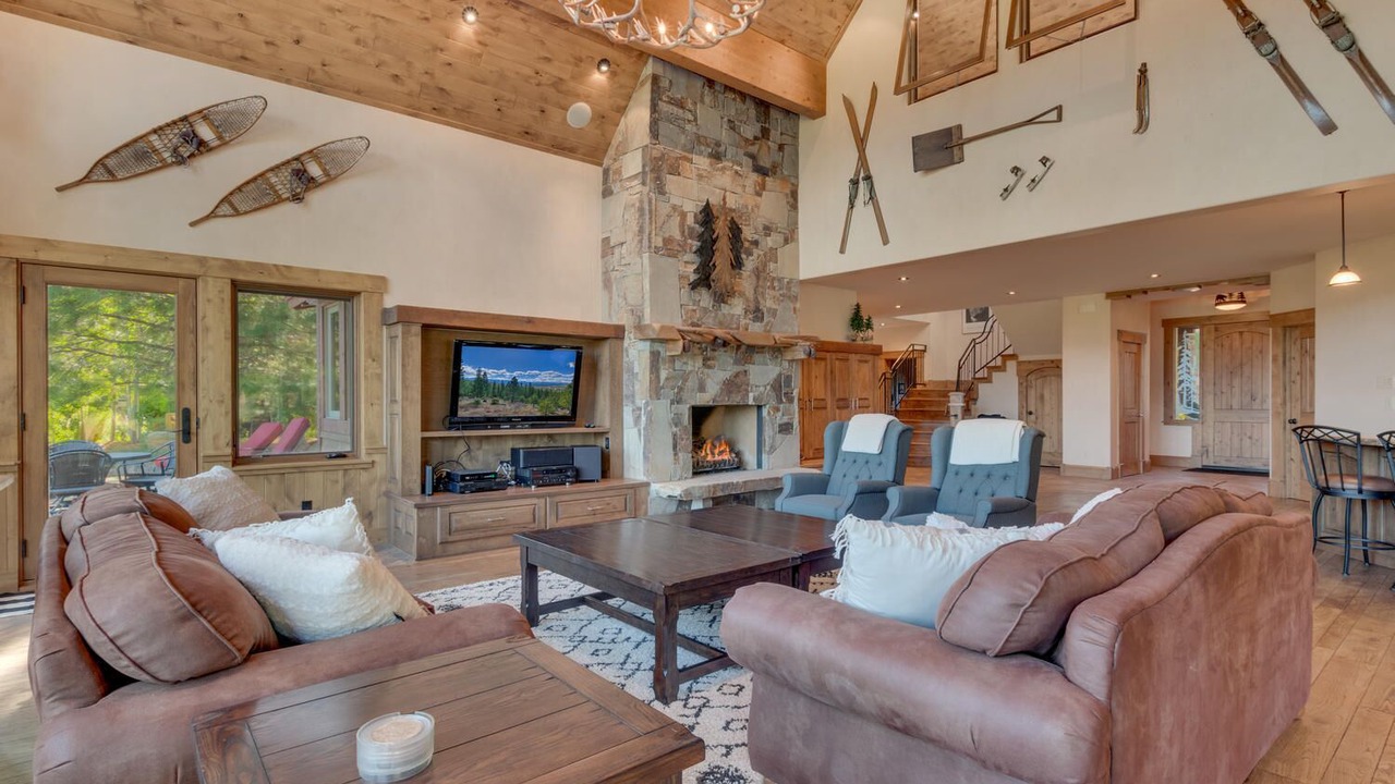 Photo of Livingroom in Truckee