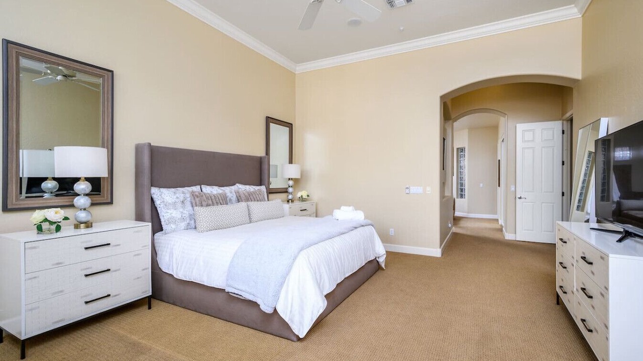 Photo of Bedroom in Talon Retreat
