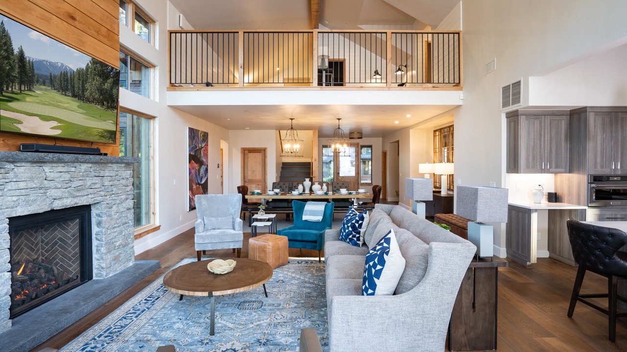 Photo of Livingroom in Truckee