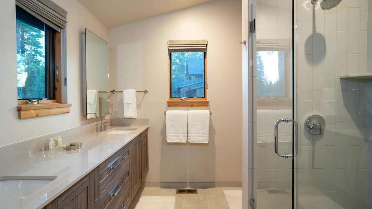 Photo of Bathroom in Truckee