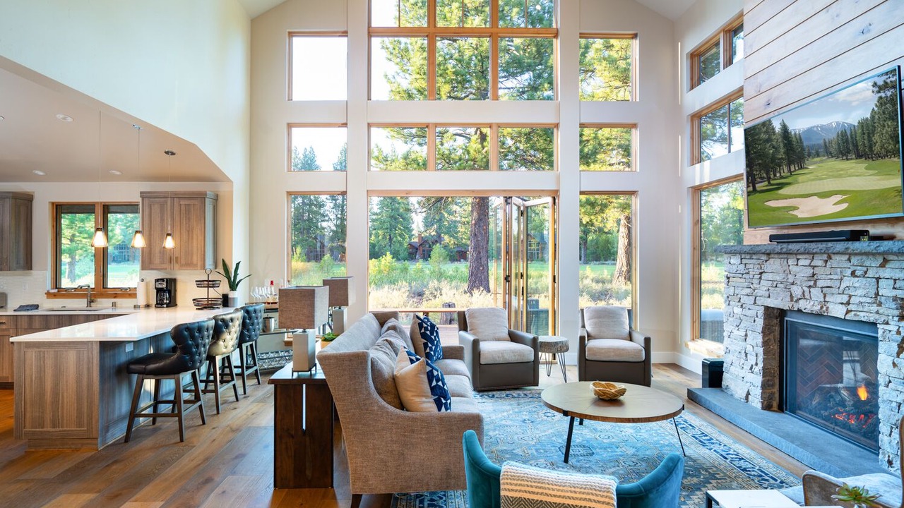 Photo of Livingroom in Truckee