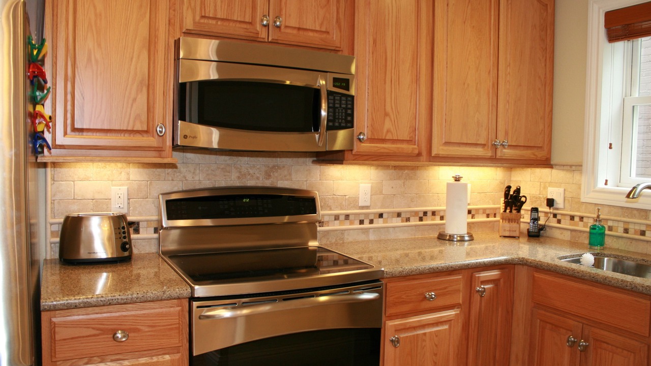 Photo of Kitchen in Elmwood