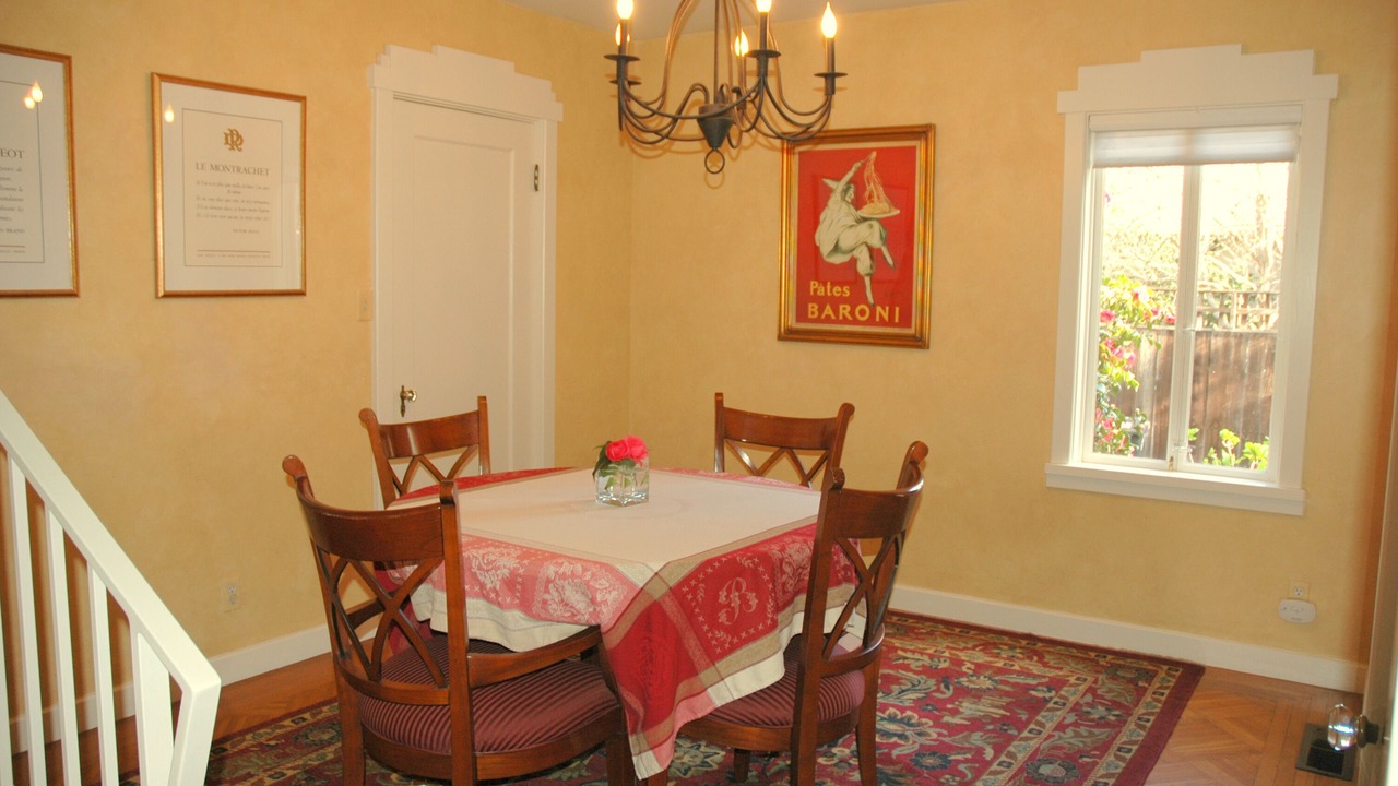 Photo of Bedroom in Allied Arts