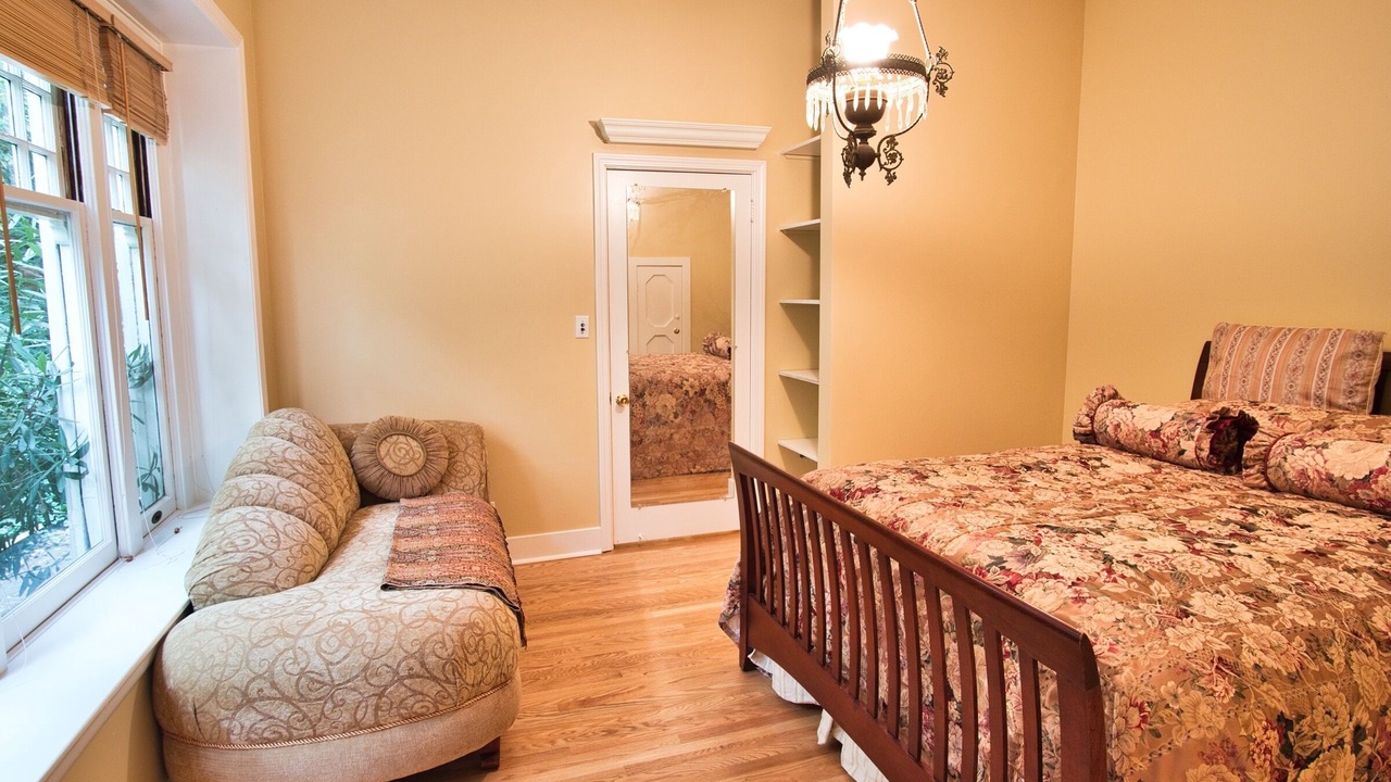 Photo of Bedroom in Calistoga