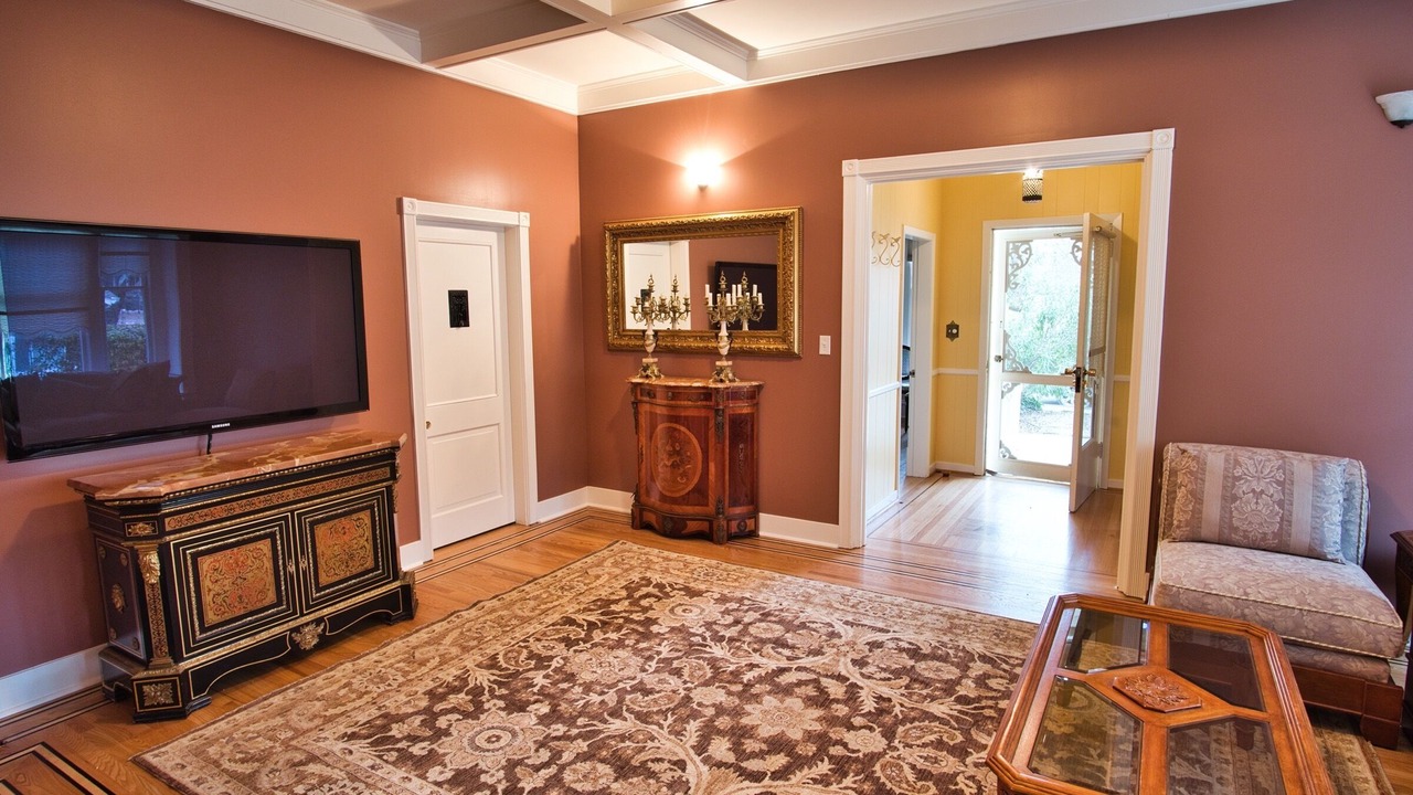 Photo of Livingroom in Calistoga