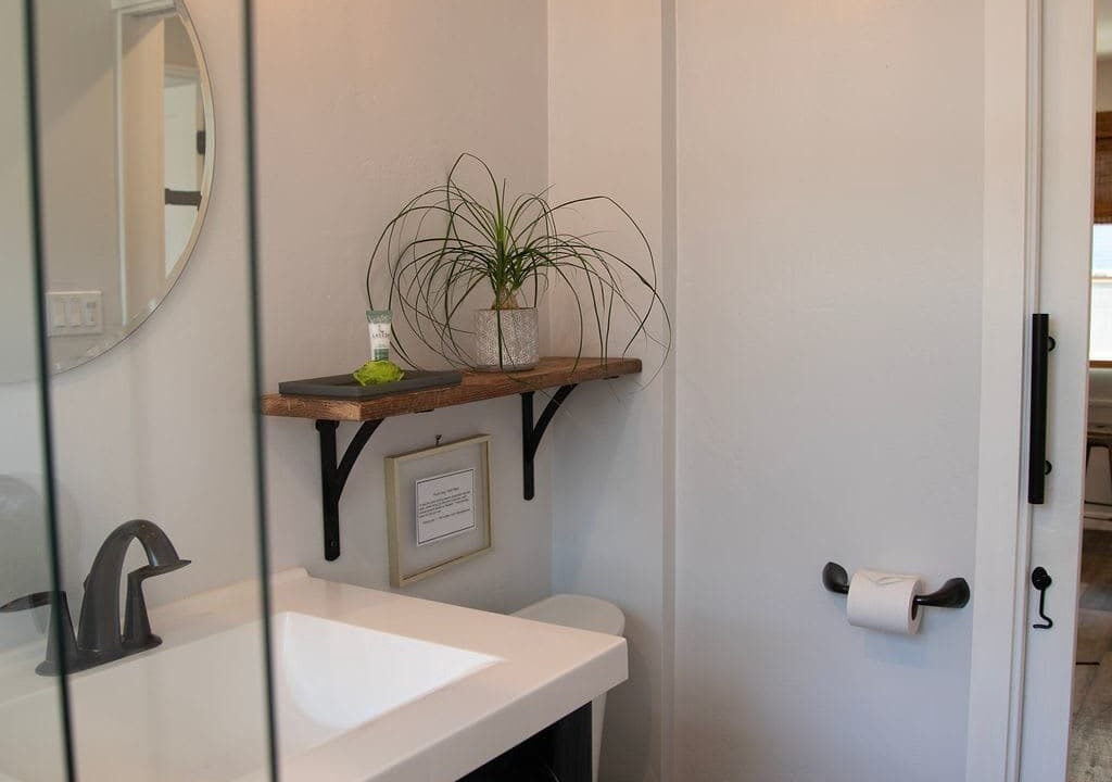 Photo of Bathroom in Townsite