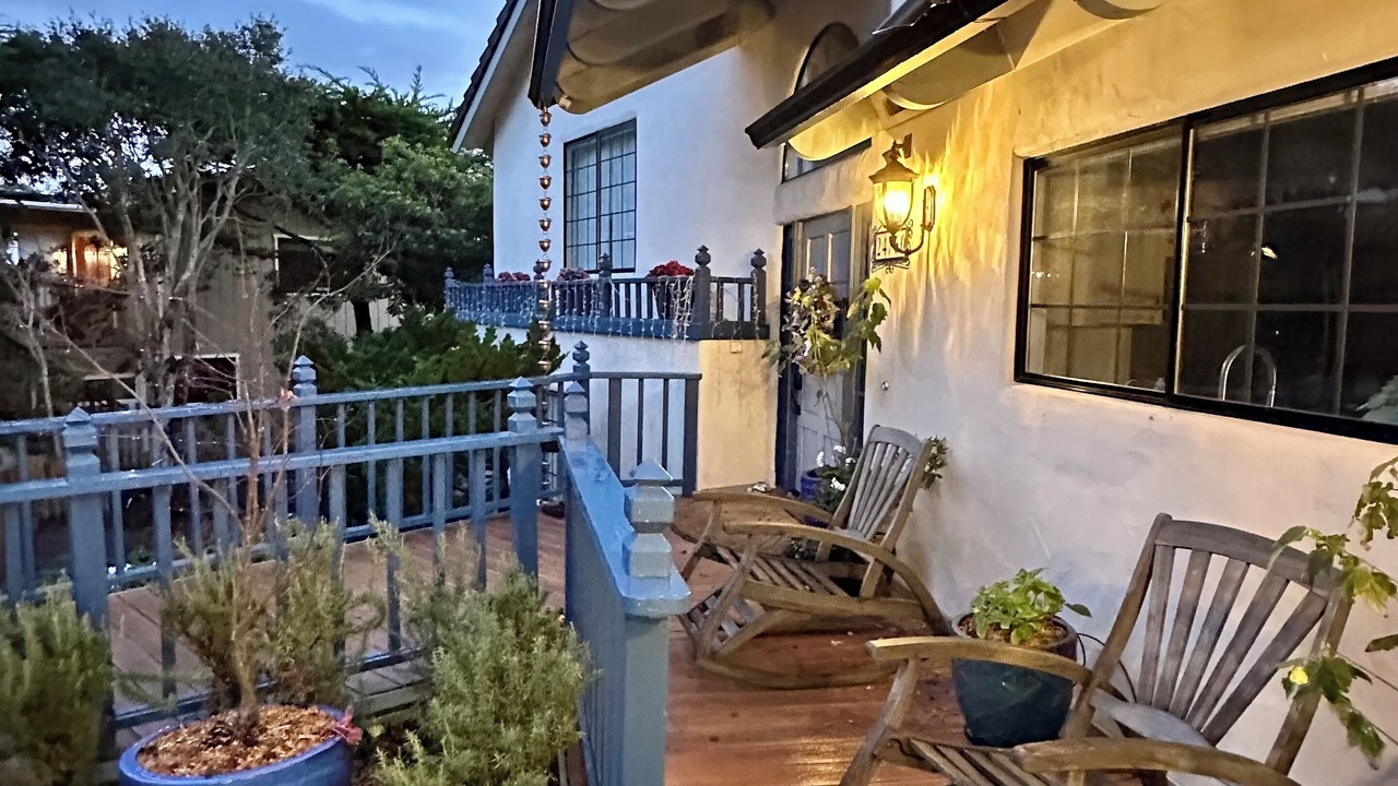 Photo of Patio Balcony in Northeast Carmel
