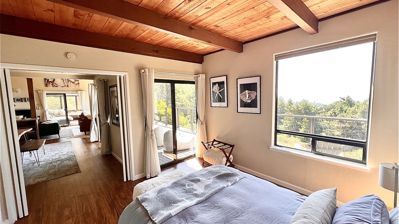 Photo of Bedroom in Sea Ranch