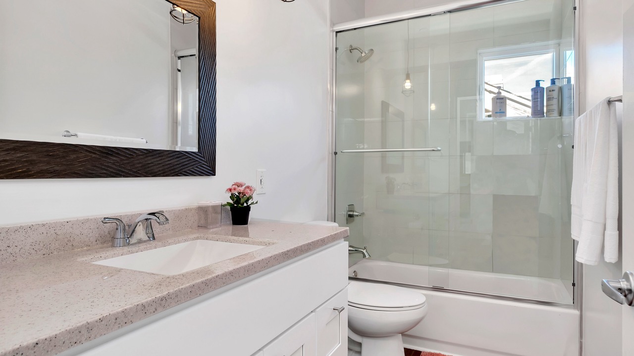 Photo of Bathroom in Hollywood