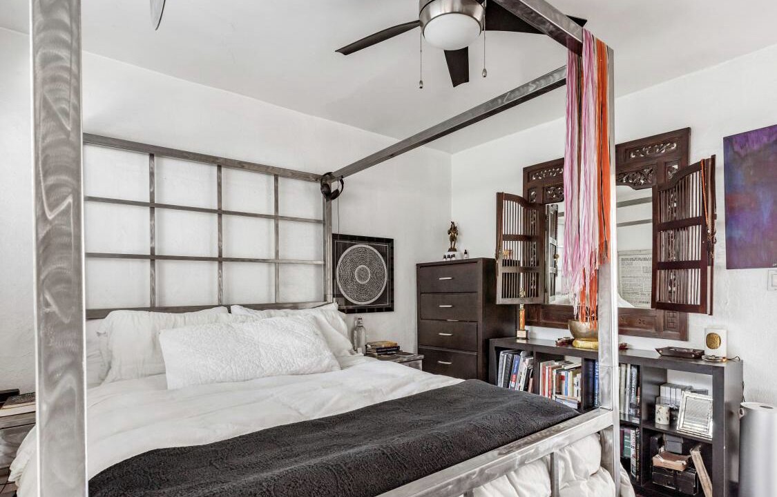 Photo of Bedroom in Silver Lake