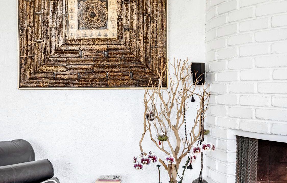 Photo of Livingroom in Silver Lake