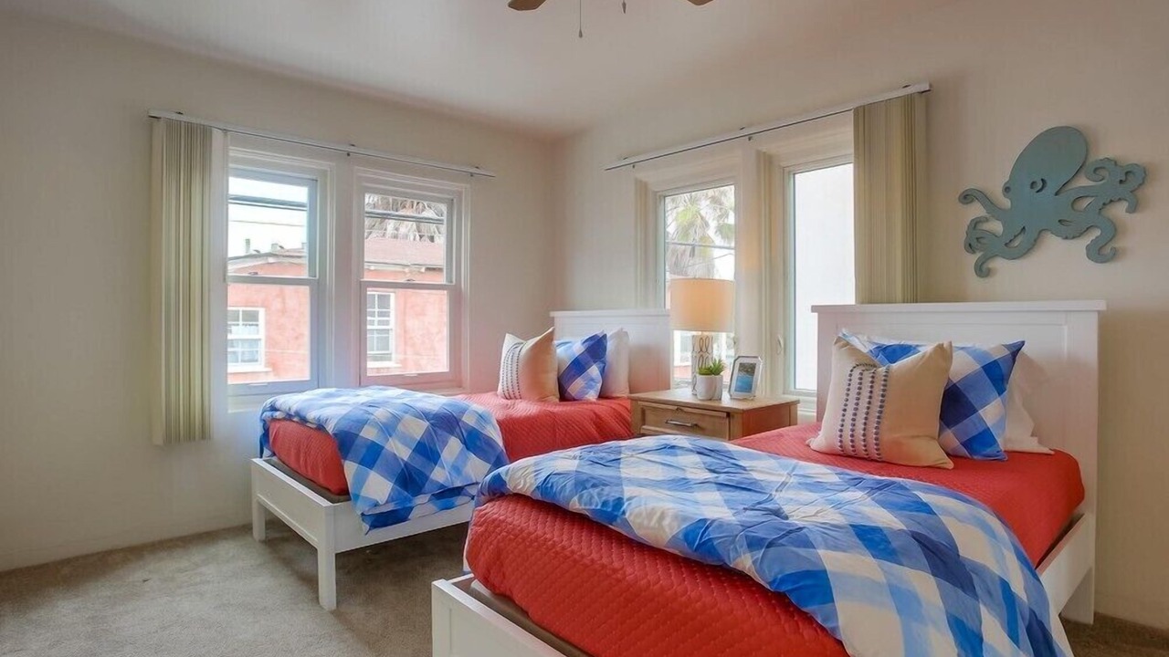 Photo of Bedroom in Central Mission Beach