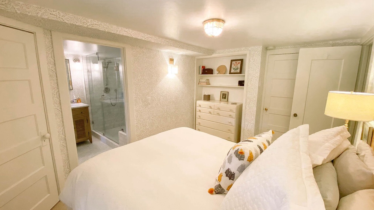 Photo of Bedroom in San Anselmo