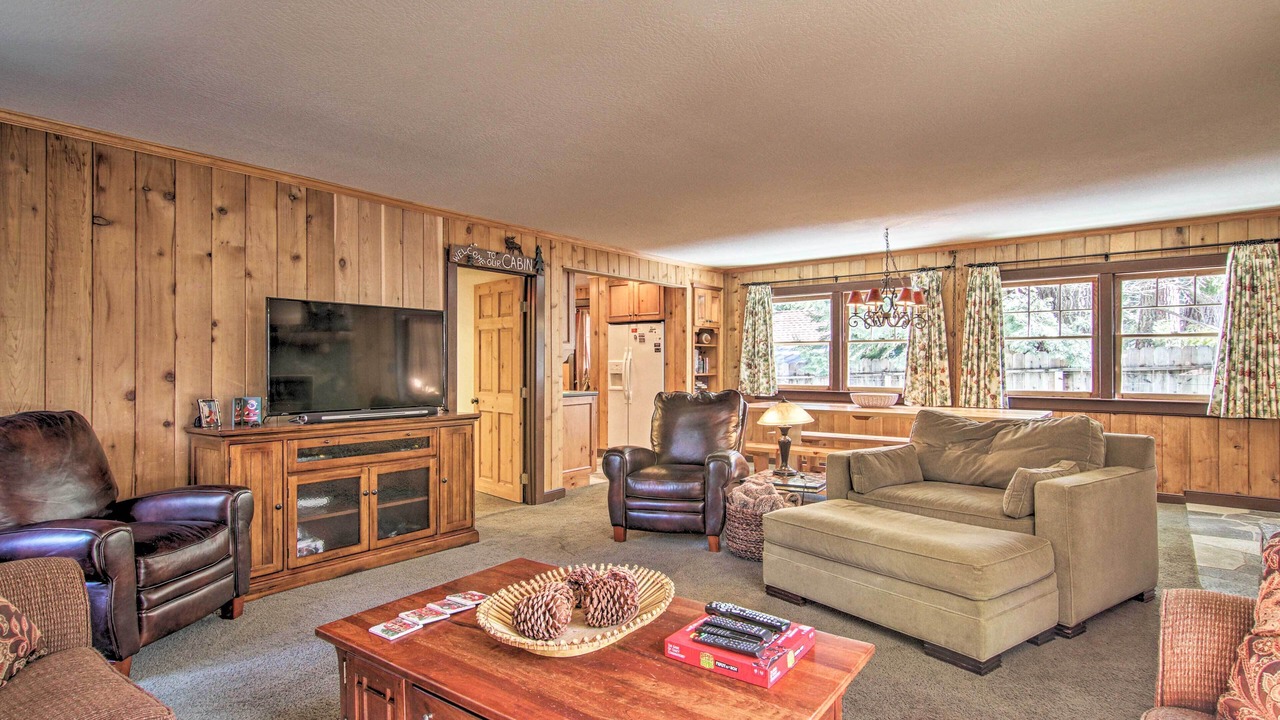 Photo of Outdoor in Tahoma