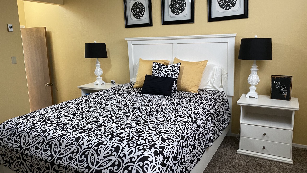 Photo of Bedroom in Plumas Eureka Estates