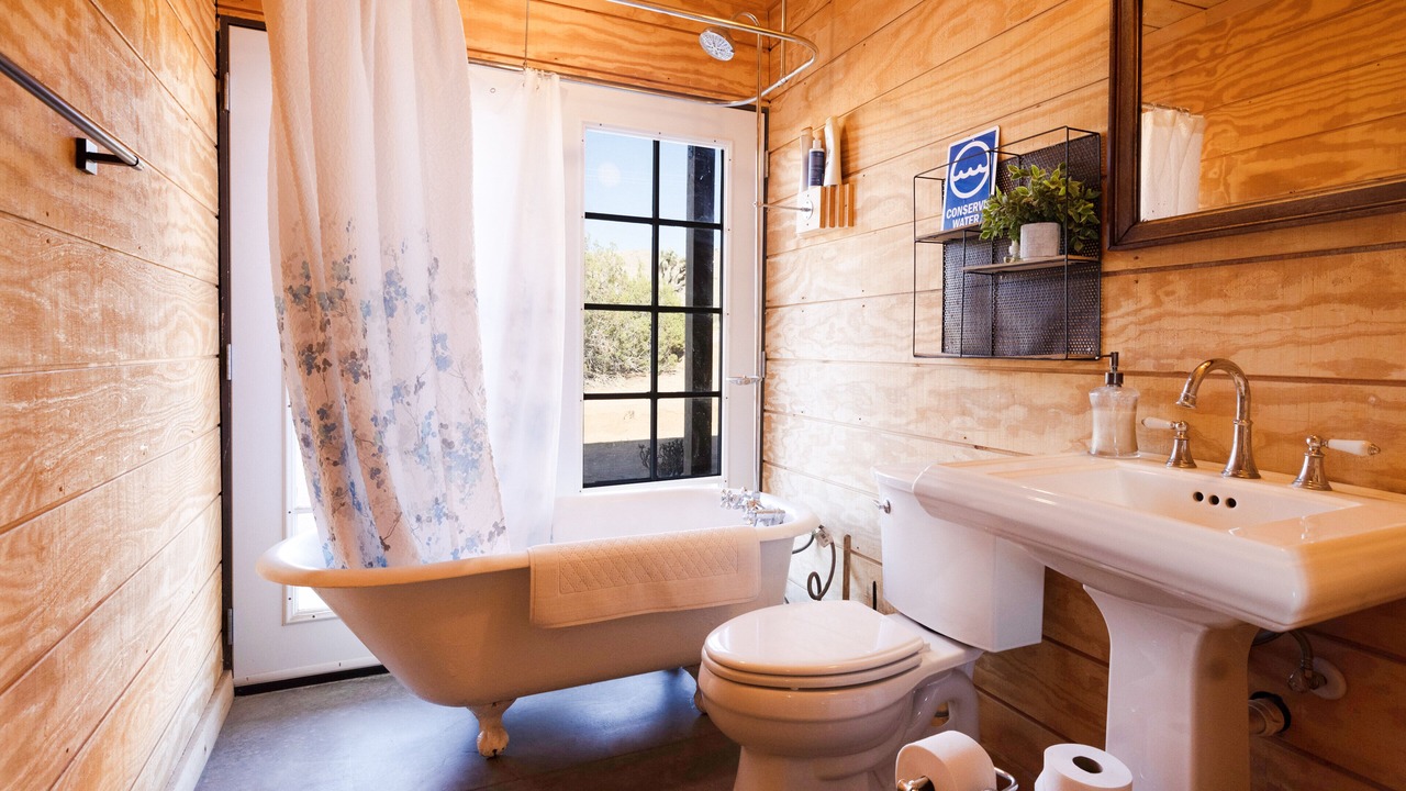 Photo of Bathroom in Yucca Valley