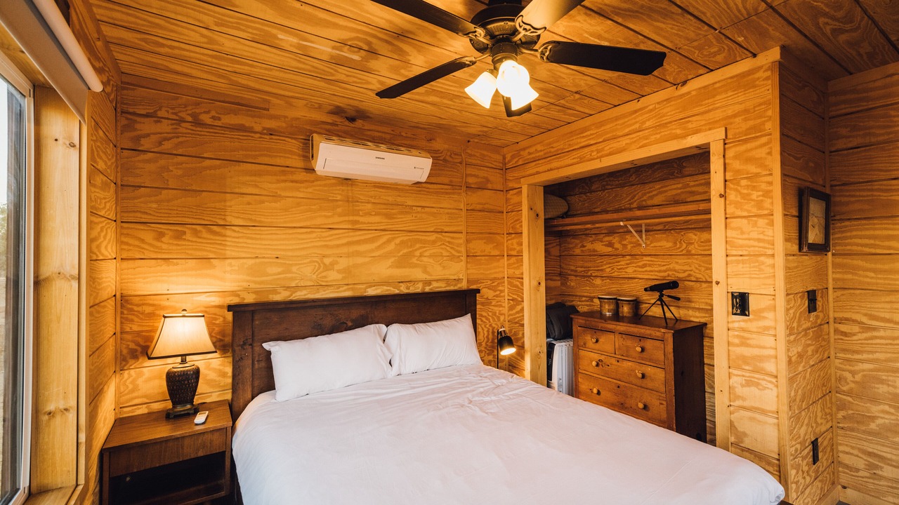 Photo of Bedroom in Yucca Valley