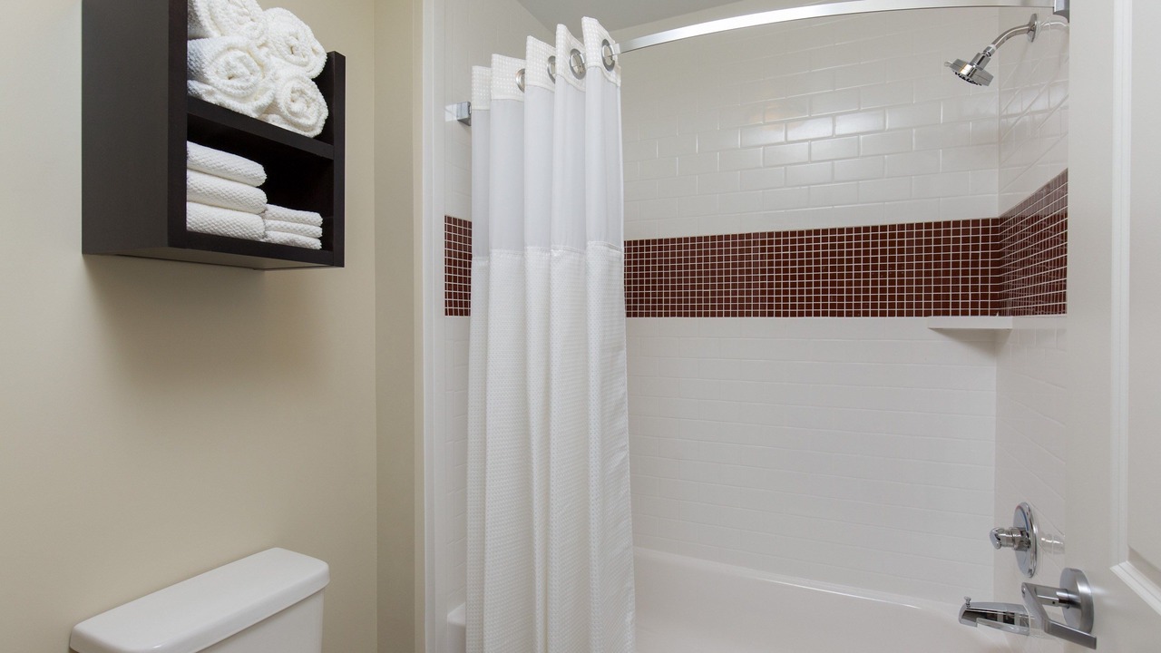 Photo of Bathroom in Corona