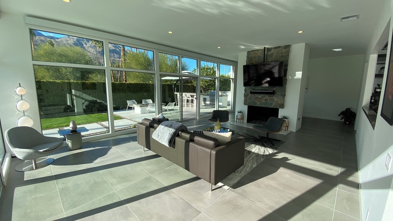 Photo of Livingroom in Indian Canyon