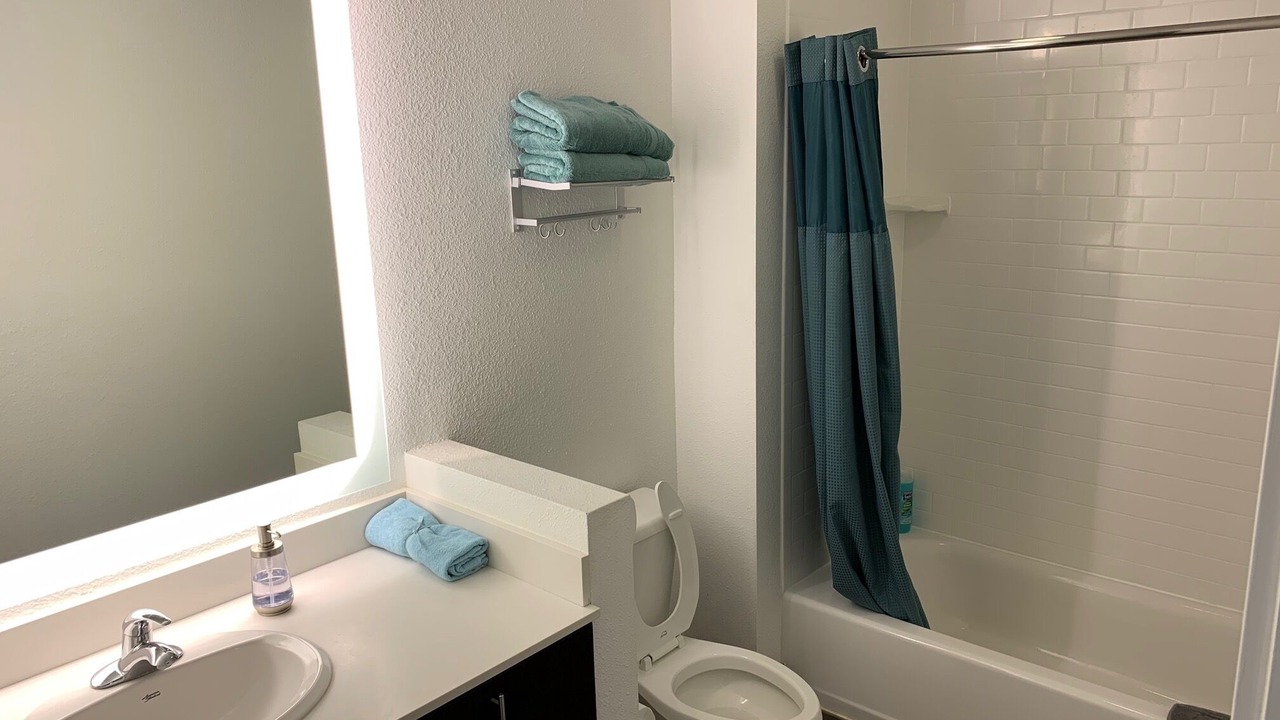 Photo of Bathroom in Mission Hills