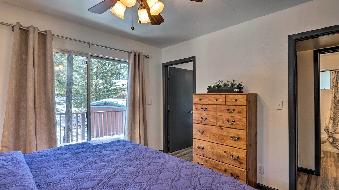 Photo of Bedroom in Groom Creek