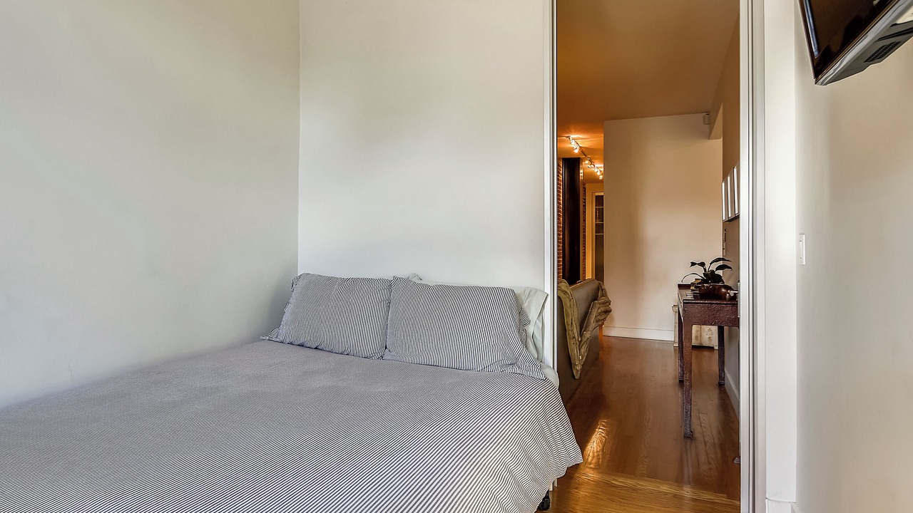 Photo of Bedroom in Downtown San Francisco