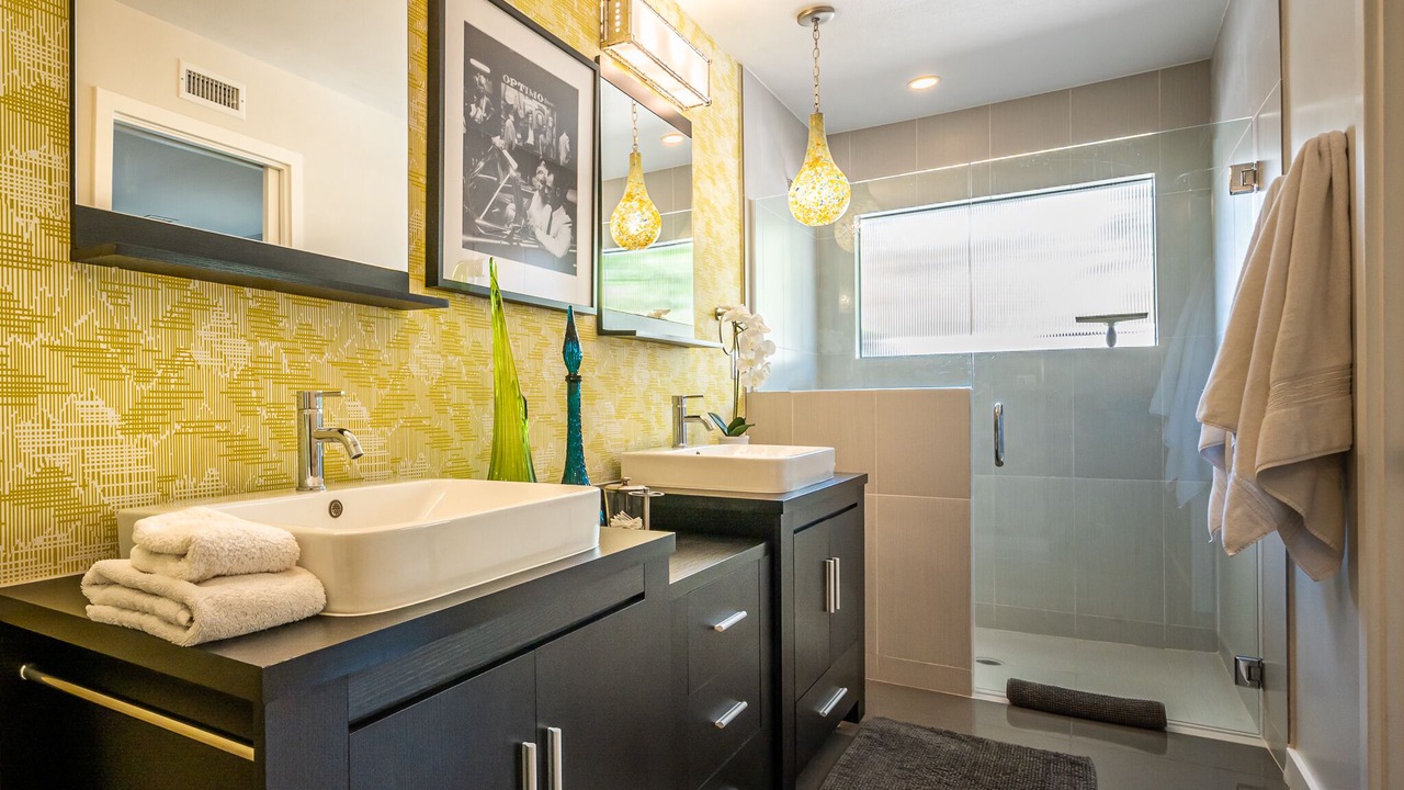 Photo of Bathroom in Indian Canyon