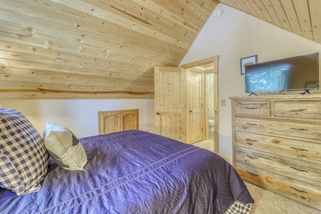 Photo of Bedroom in Truckee