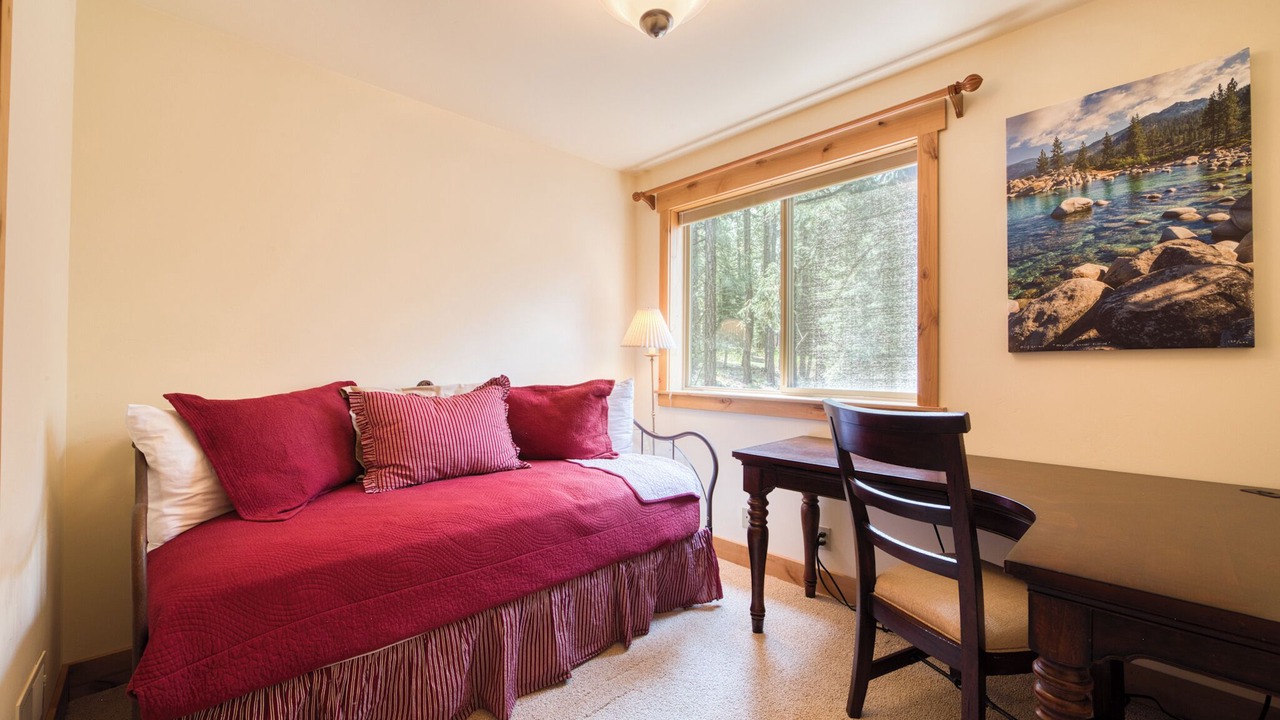 Photo of Bedroom in Truckee