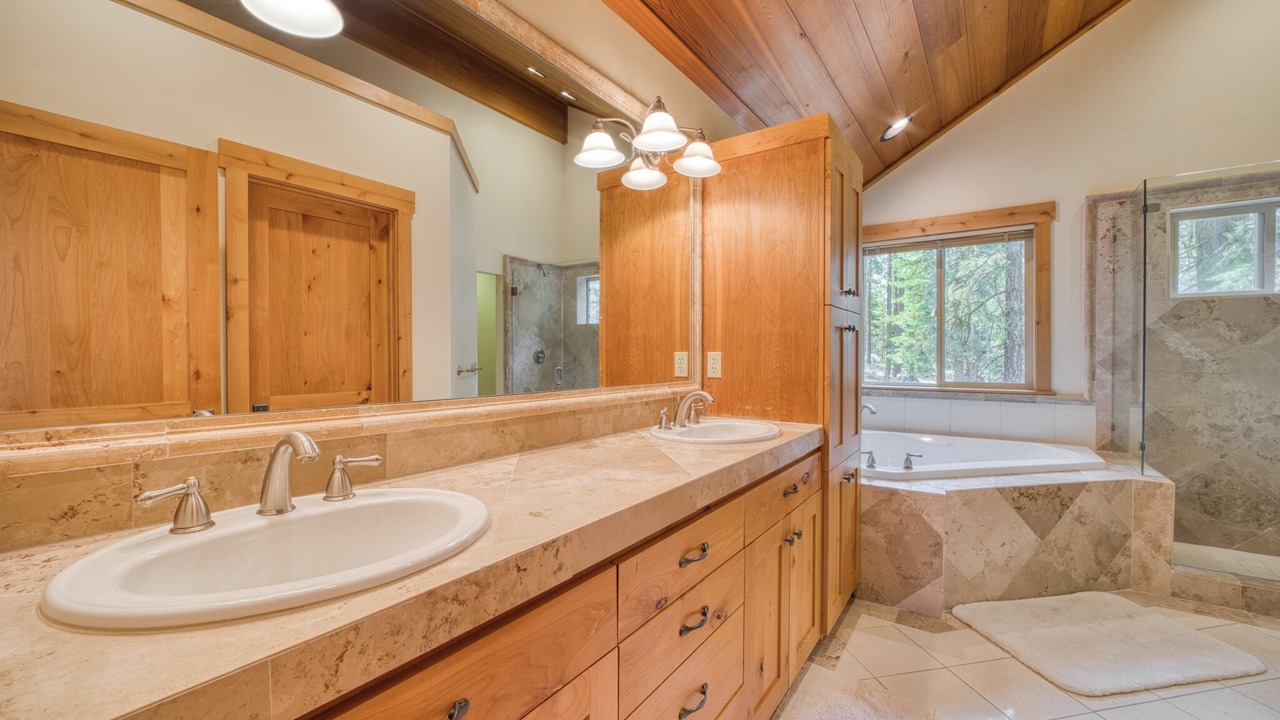 Photo of Bathroom in Truckee
