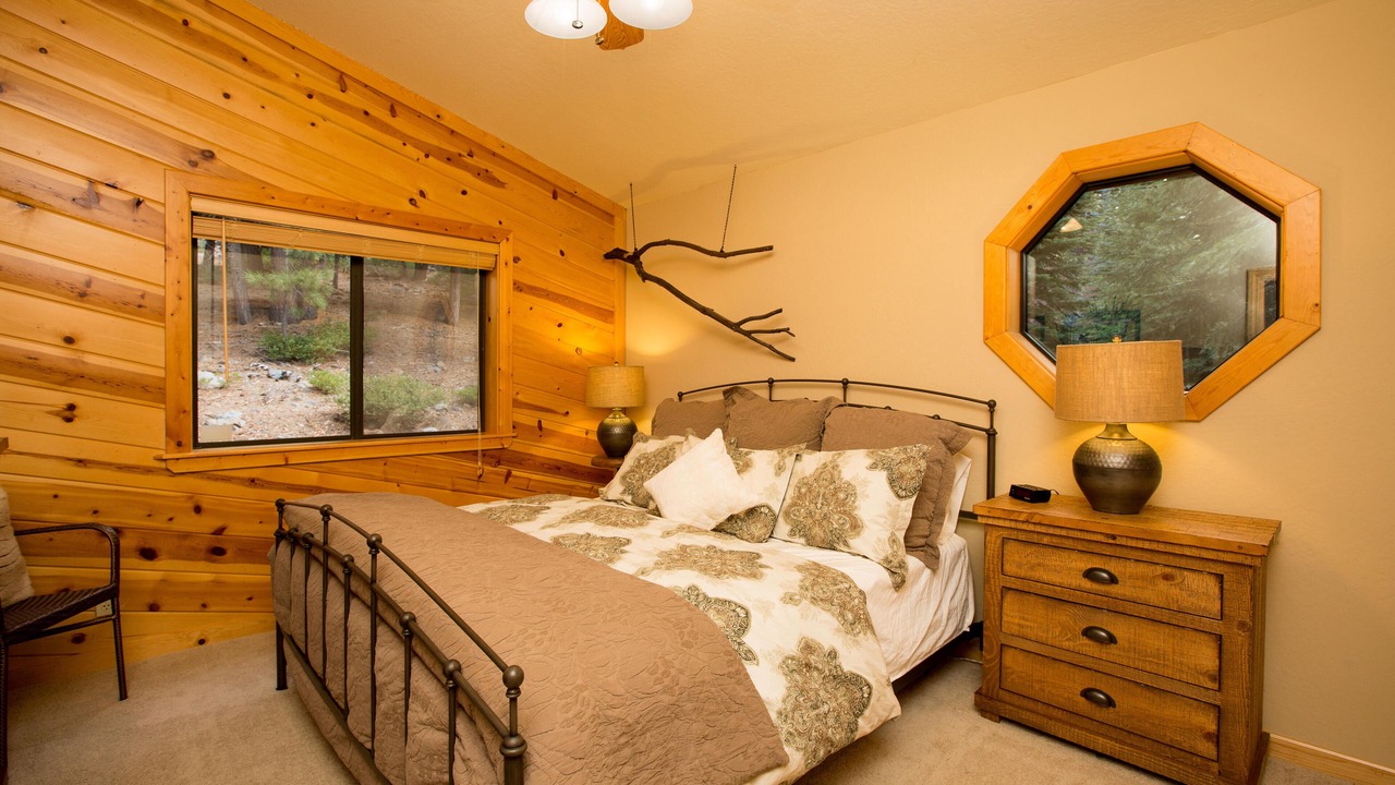 Photo of Bedroom in Truckee