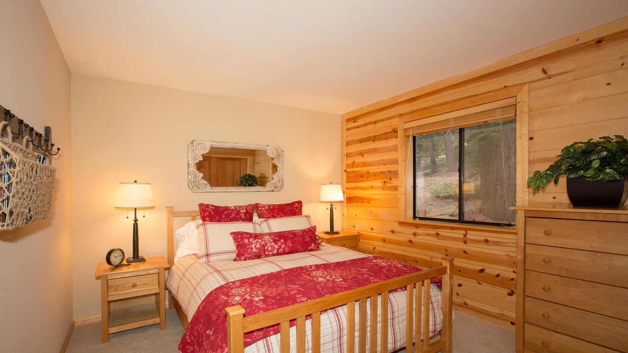 Photo of Bedroom in Truckee