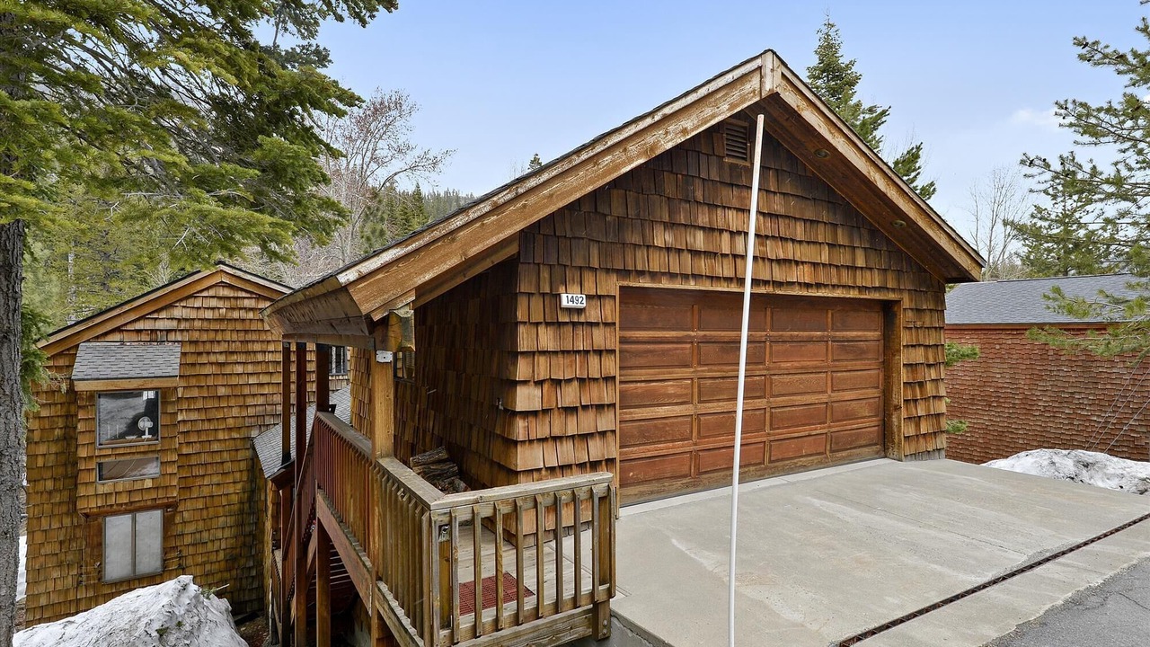 Photo of Outdoor in Alpine Meadows