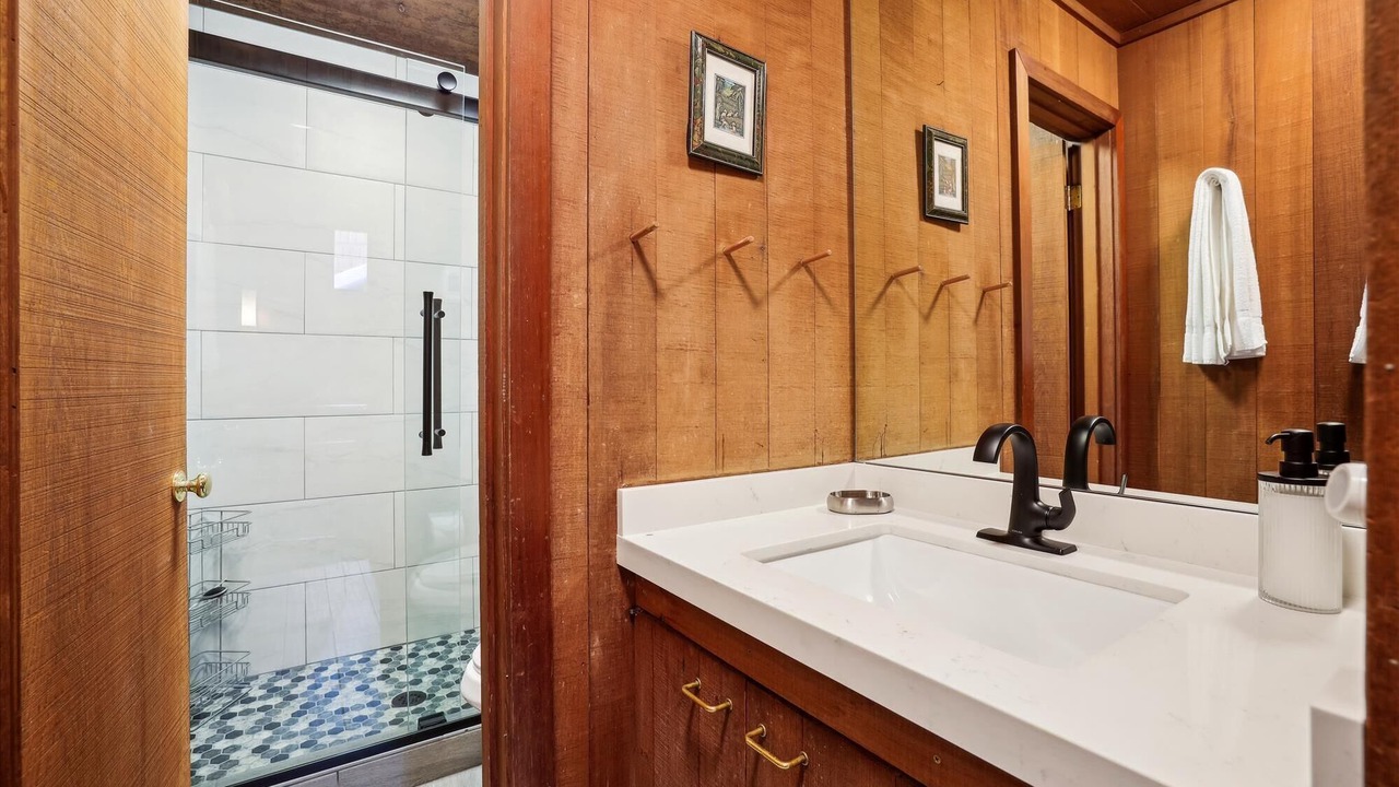 Photo of Bathroom in Alpine Meadows