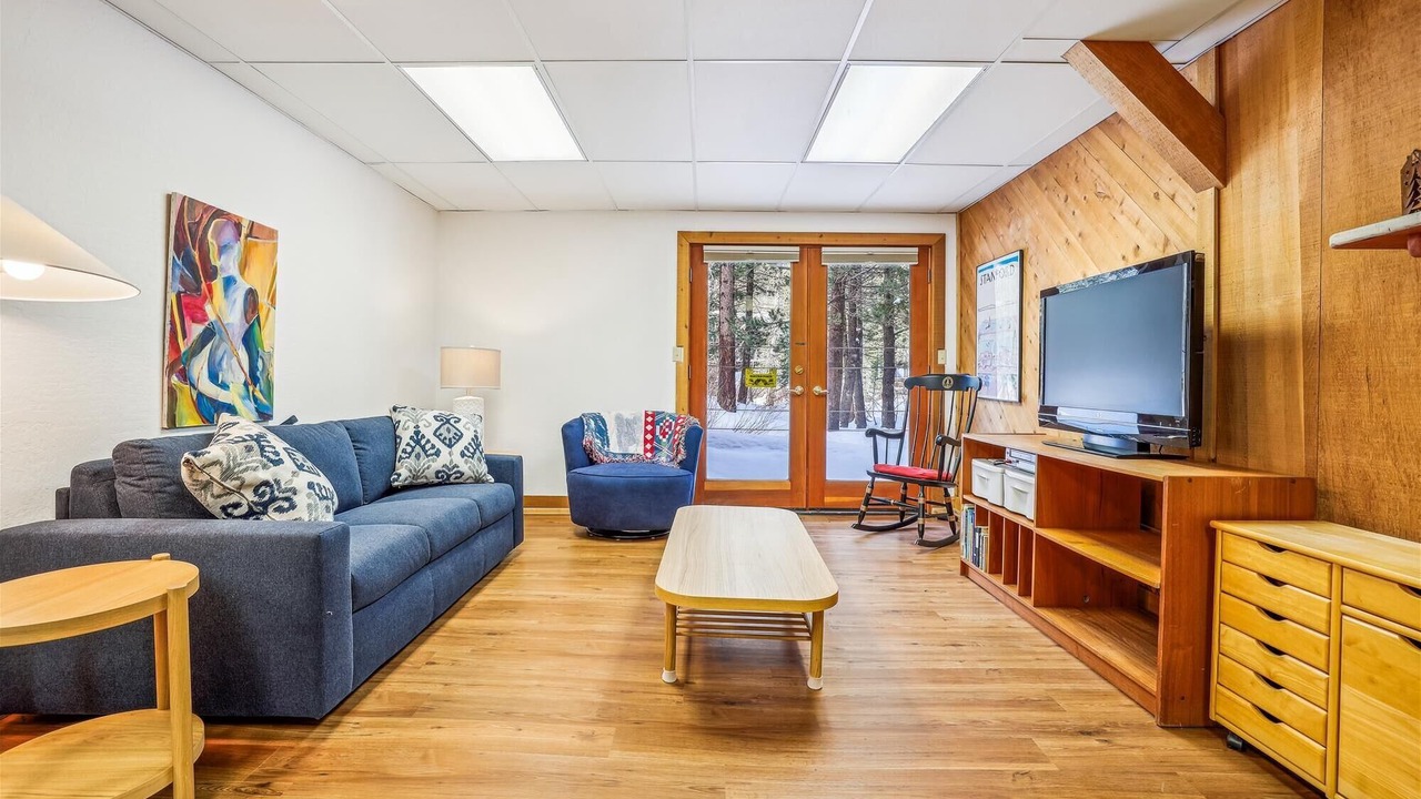 Photo of Bedroom in Alpine Meadows