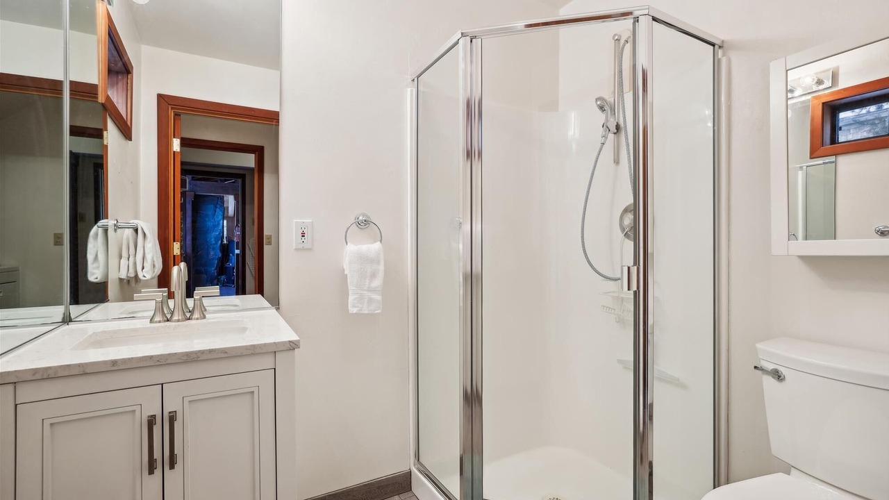 Photo of Bathroom in Alpine Meadows